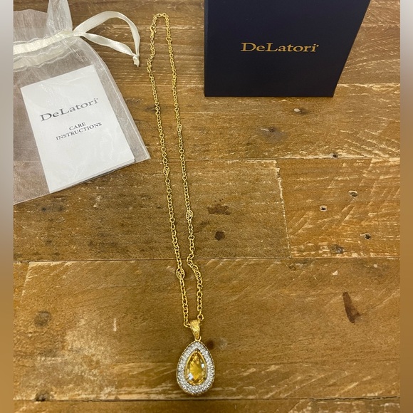 DeLatori by ALOR Citrine Necklace with Box - Picture 4 of 15